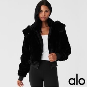 alo Yoga **NWT** Black Faux Fur Foxy Jacket